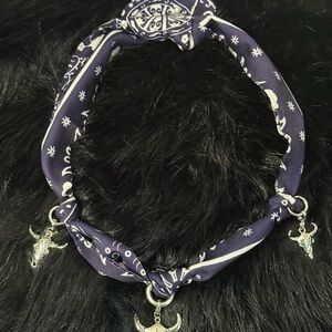 BNWT CUSTOM SCARF NECKLACE OR WRIST WRAP PERFECT GIFT FOR YOU OR SOMEONE YOU ❤️